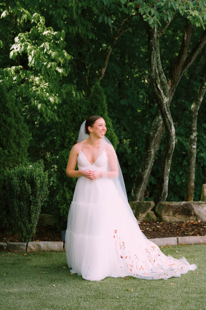 Tags Photography captures a rainy Spring Wedding at Meadows at Mossy Creek.