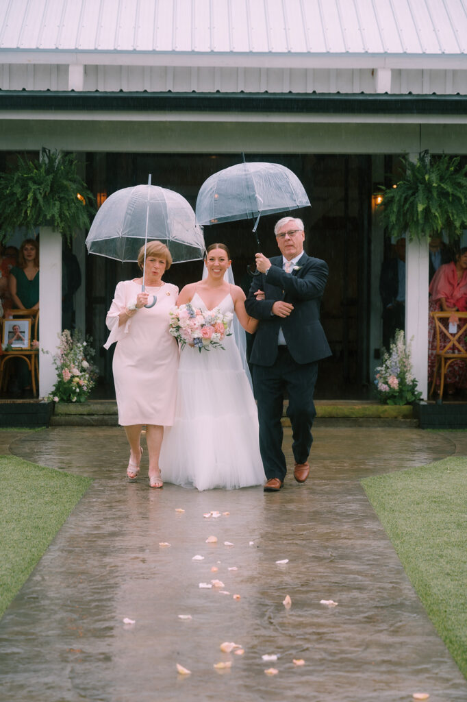 Tags Photography captures a rainy Spring Wedding at Meadows at Mossy Creek.